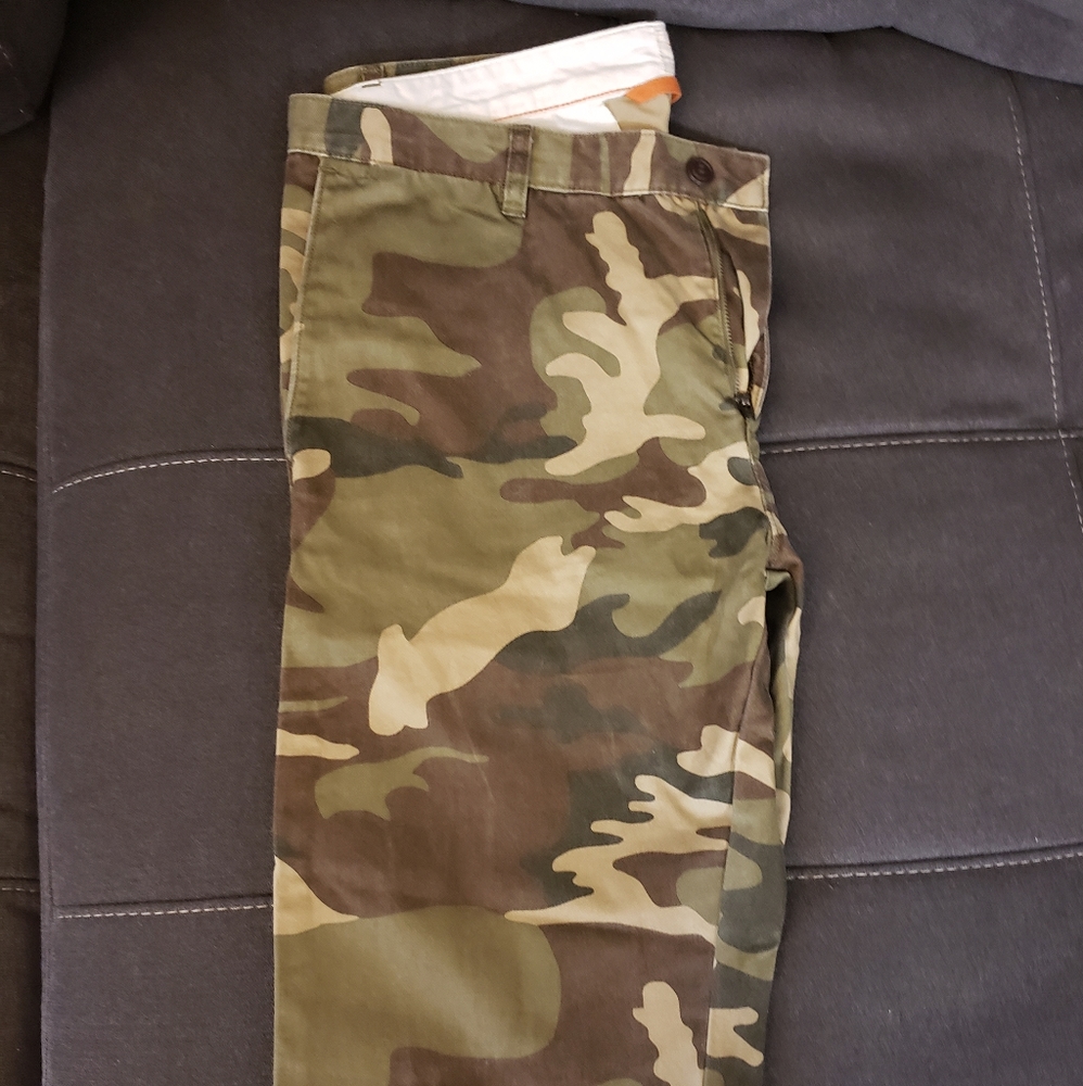 COPY - Dockers Men's Camo Pants